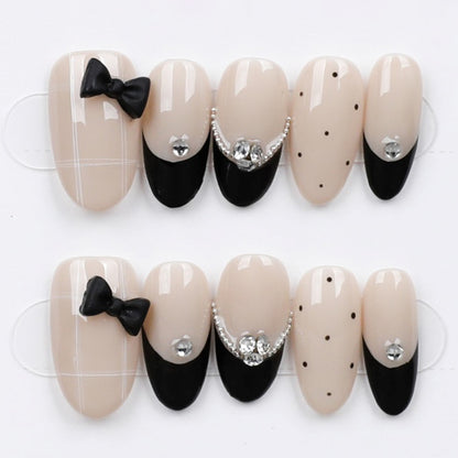 Tuxedo Bow