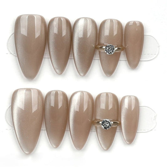 Café Crème Luxe - Press Play Nails