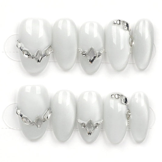 Glacier Shine Luxe - Press Play Nails